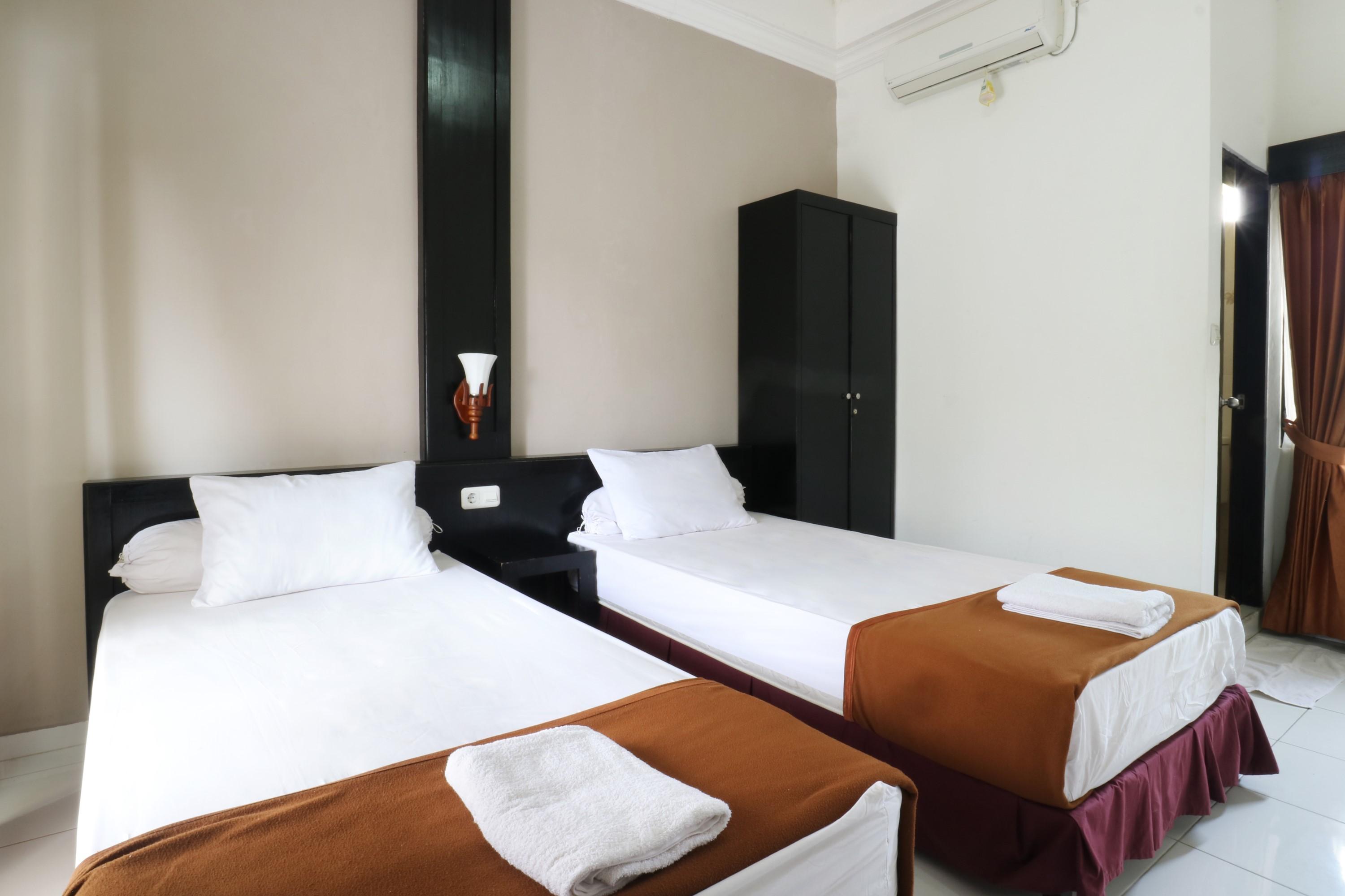 Warapsari Inn Kuta Кута Экстерьер фото