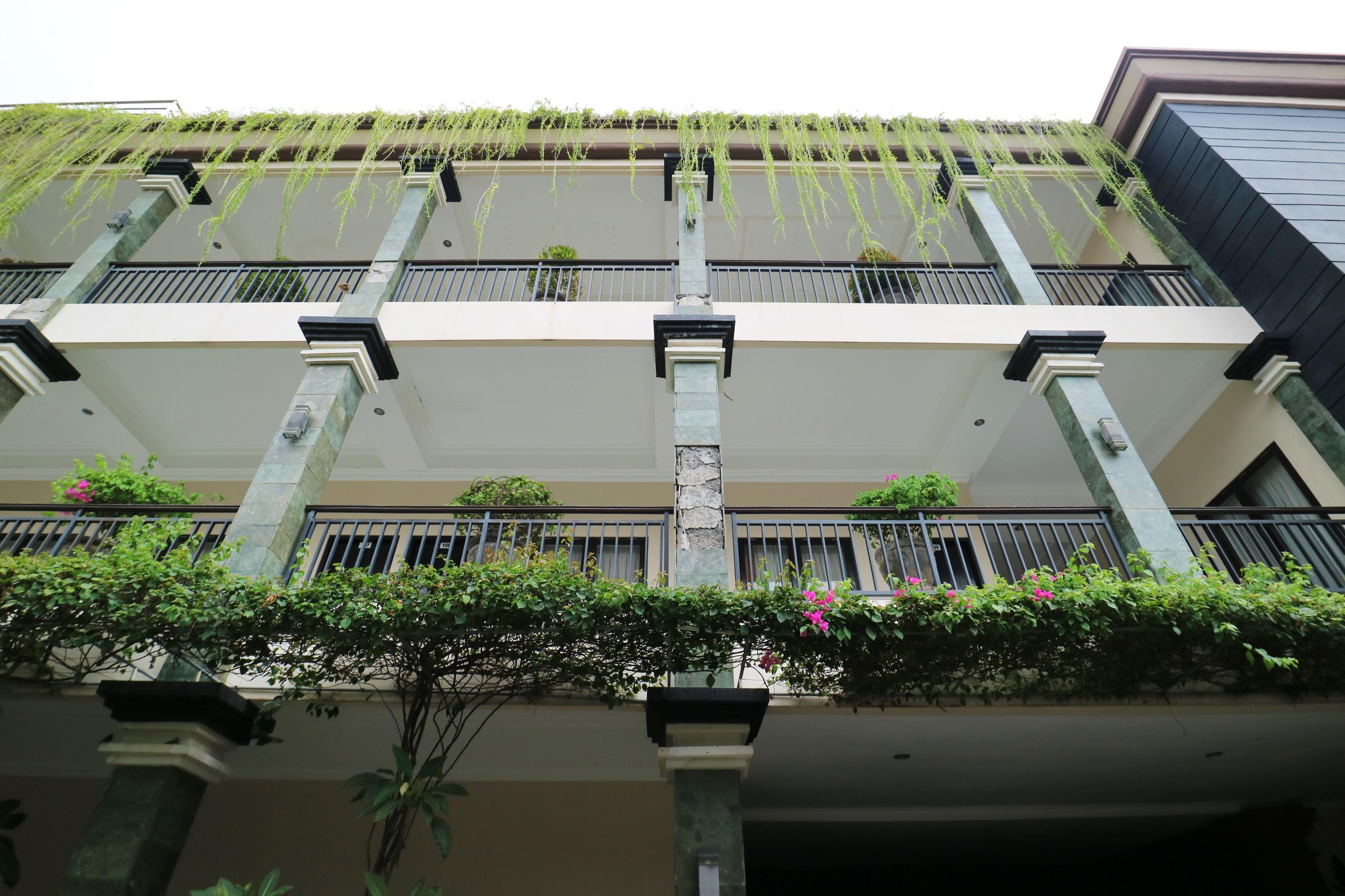 Warapsari Inn Kuta Кута Экстерьер фото